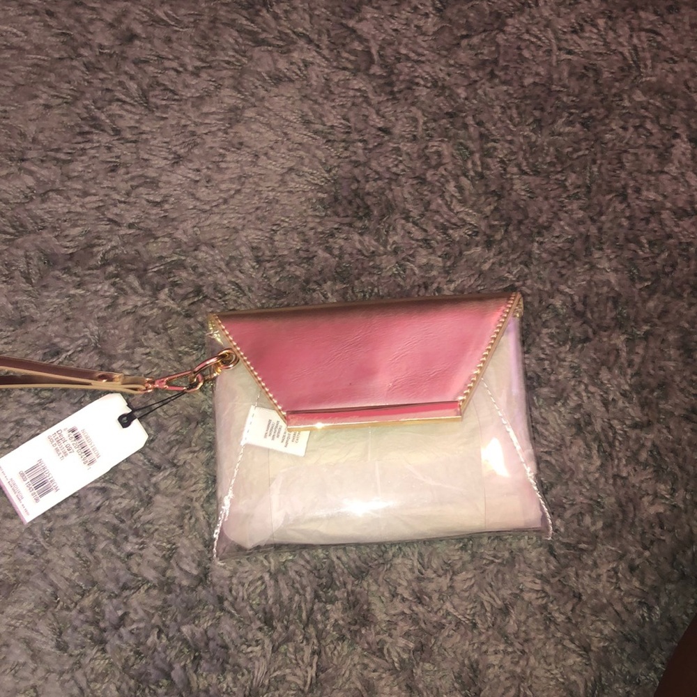 A clear hand bag